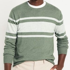 NWT Old Navy Sweater. Olive Green Striped. Large